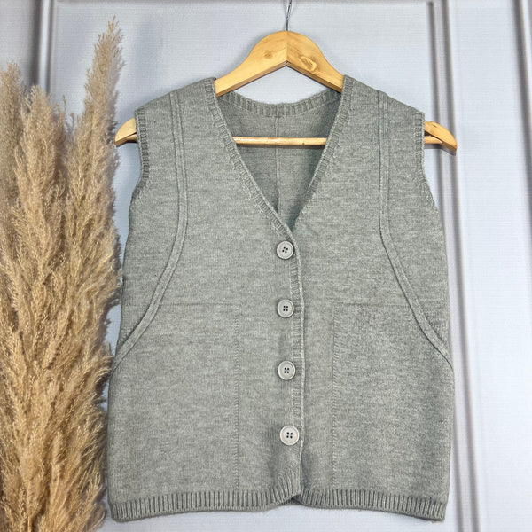Similicy Gray Buttoned Sweater-Vest