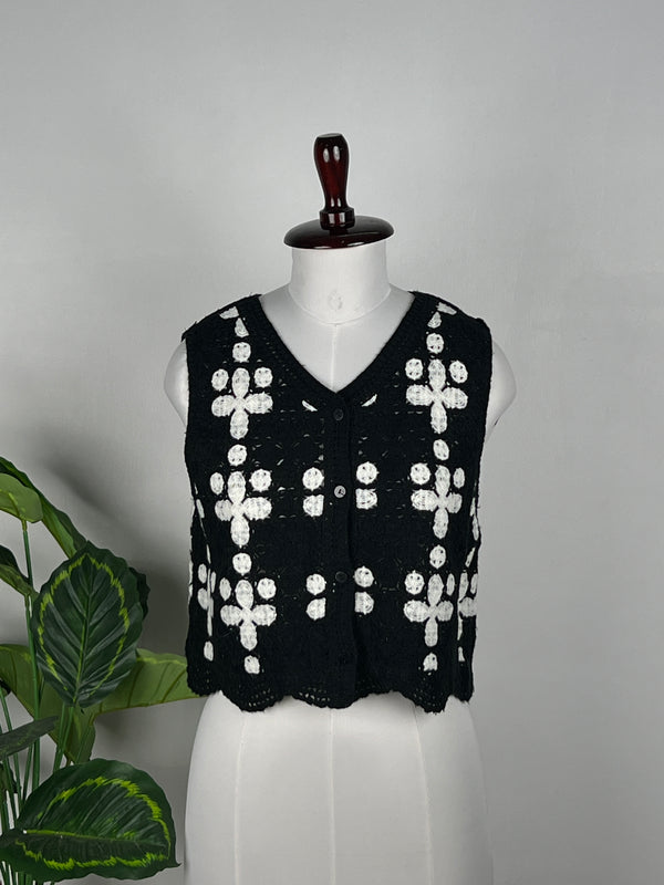 Sleeveless V-Neck Floral Top