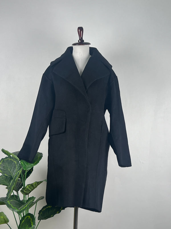 Retro Hooked-Buttoned Black Fur Coat