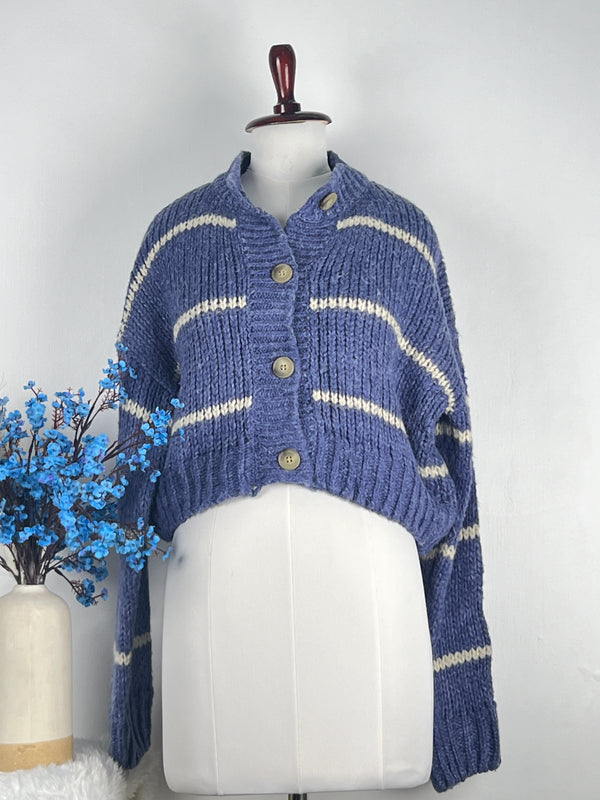 V-Neck Blue Baggy-Fit Cardigan