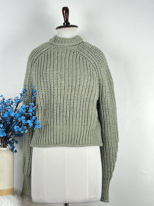Turtle-Neck Green Baggy-Fit Sweater